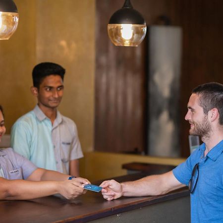 Seahorse Hotel & Spa Negombo Ngoại thất bức ảnh