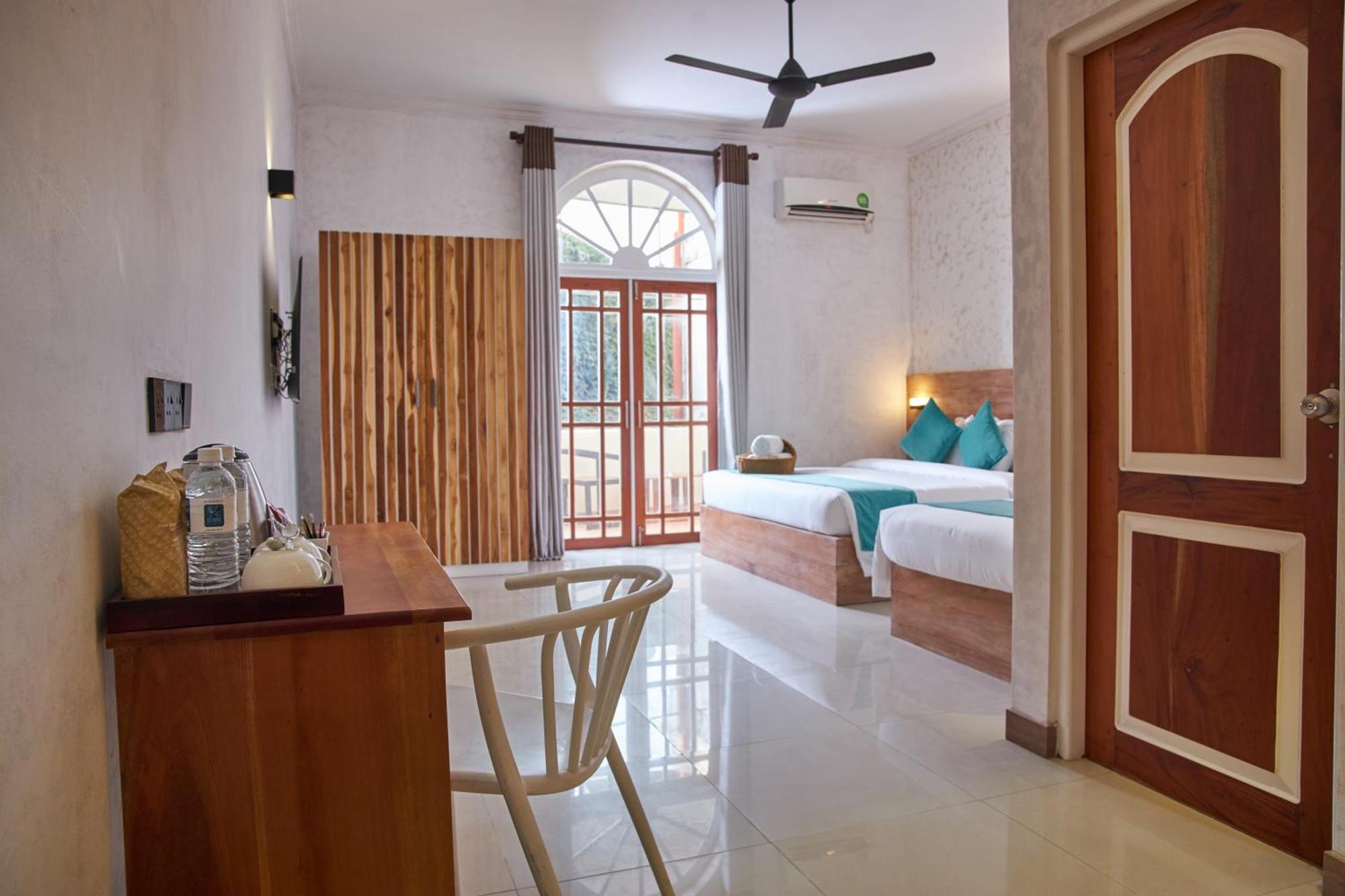 Seahorse Hotel & Spa Negombo Ngoại thất bức ảnh