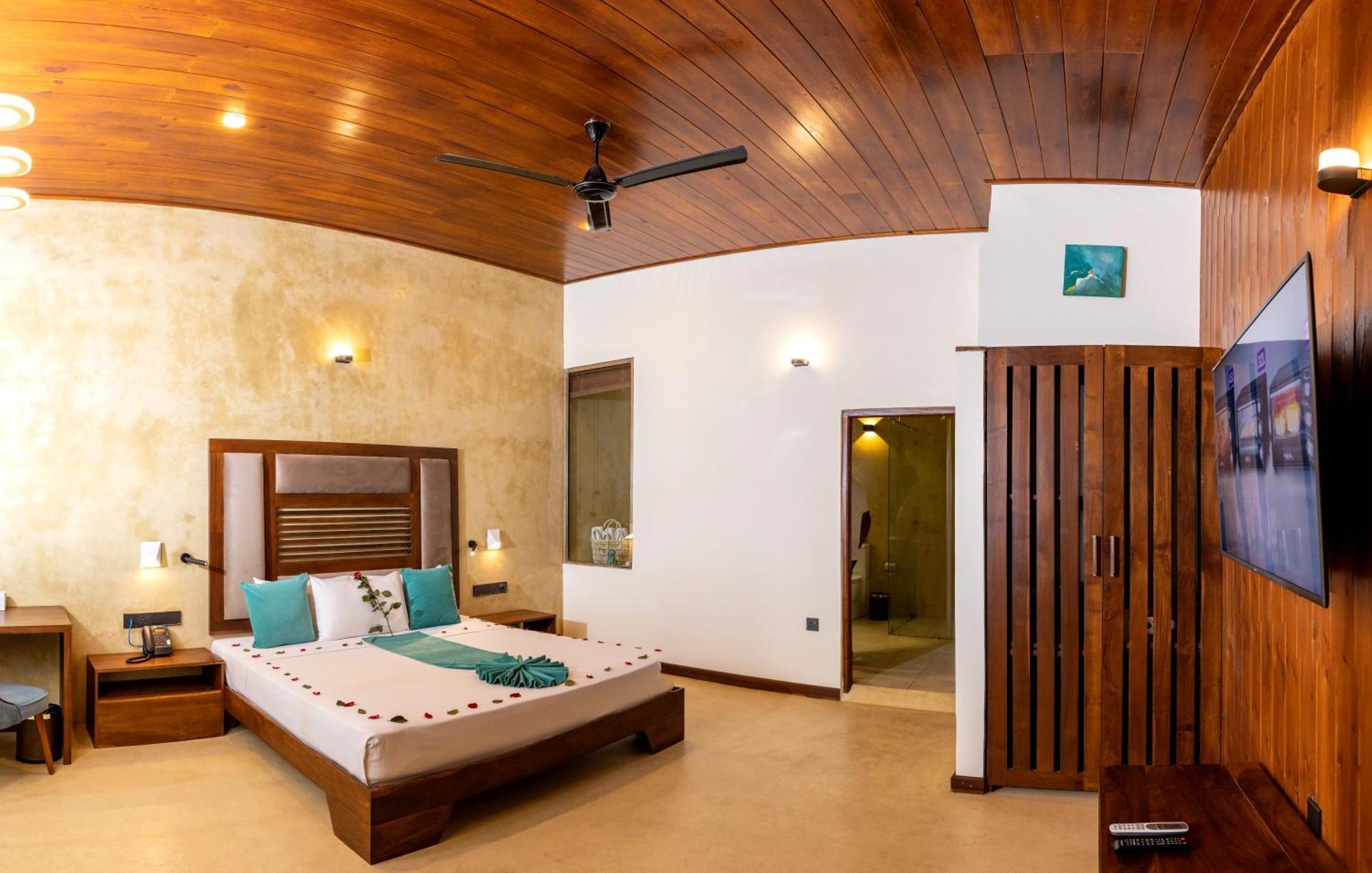 Seahorse Hotel & Spa Negombo Ngoại thất bức ảnh