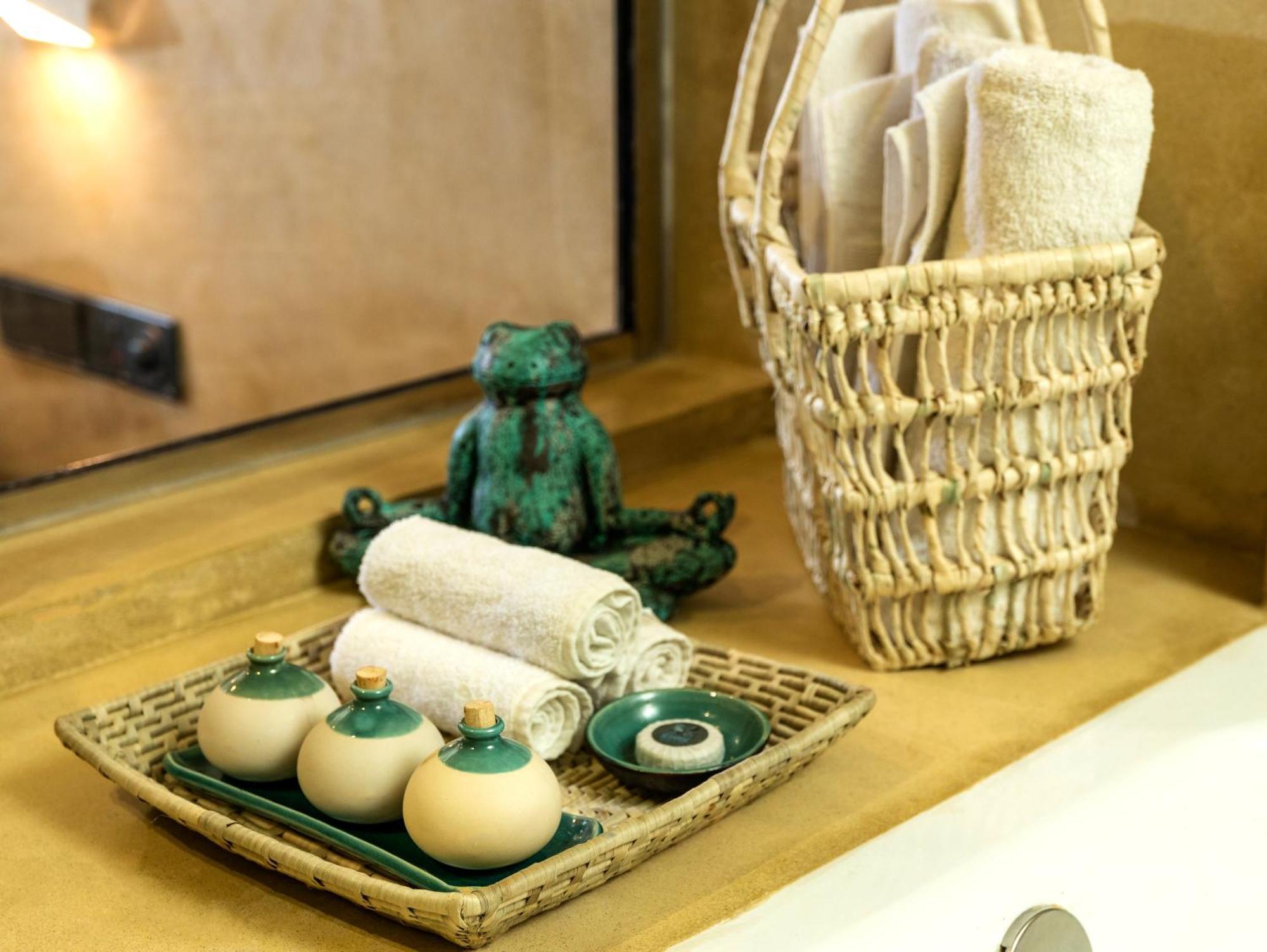 Seahorse Hotel & Spa Negombo Ngoại thất bức ảnh