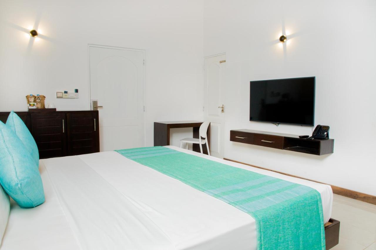 Seahorse Hotel & Spa Negombo Ngoại thất bức ảnh